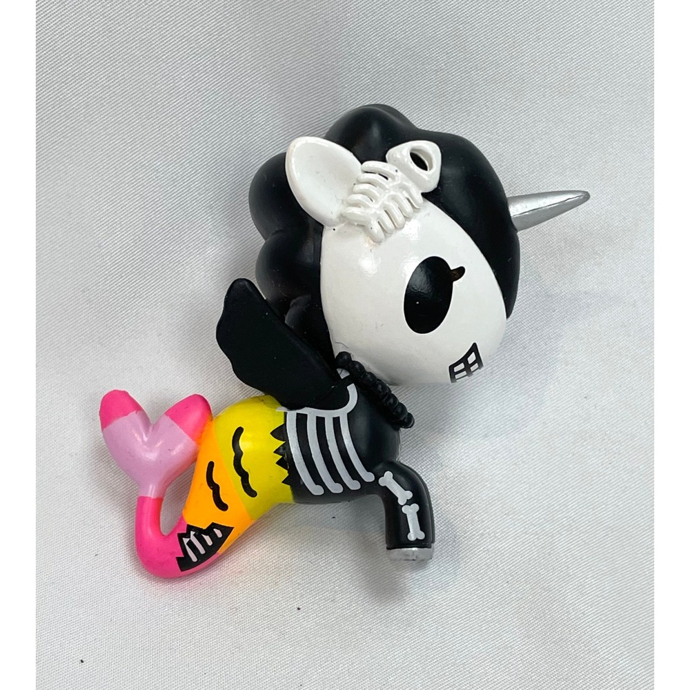 Tokidoki Mermicorno Unicorn Figure Black White Mermaid Fantasma Fish Skeleton